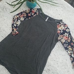 Goo Yoo 3/4 Sleeve Tee